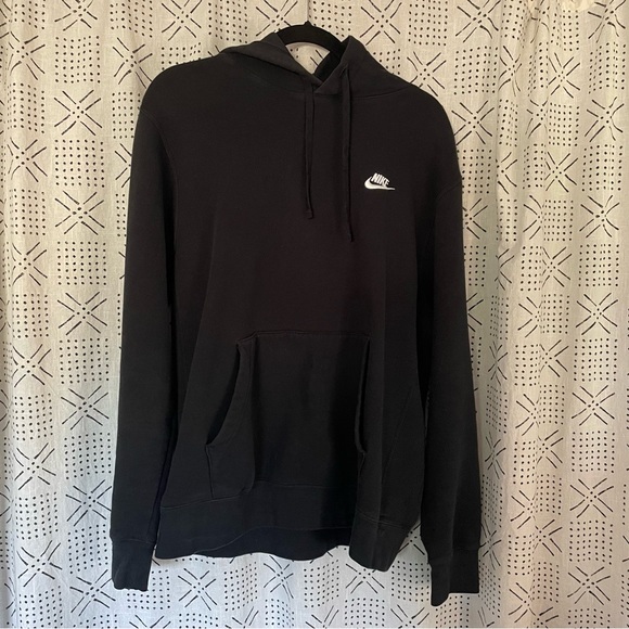 Nike Other - Black Nike hoodie 
-size L
-no staining
-worn once